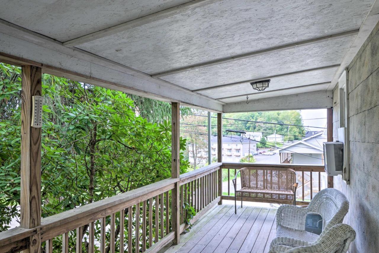 Enchanting Family House With Balcony Less Than 3 Mi To Wvu! Morgantown Zewnętrze zdjęcie